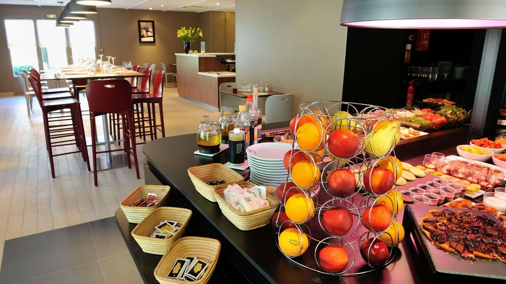 Campanile Bourg-En-Bresse ~ Viriat Hotel